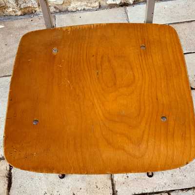 Metal compass chair
