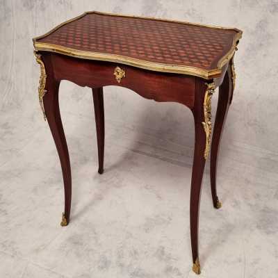 Table dlg Linke
