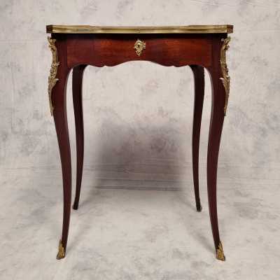Table dlg Linke