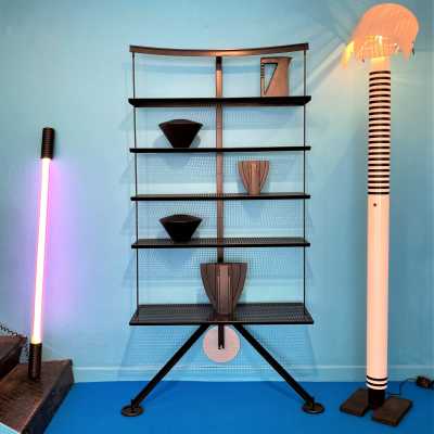 Carlo Forcolini_étagère "Ran"_ALIAS_circa:1980 / Philippe Starck_"easylight"_STARCK PRODUCT_1979