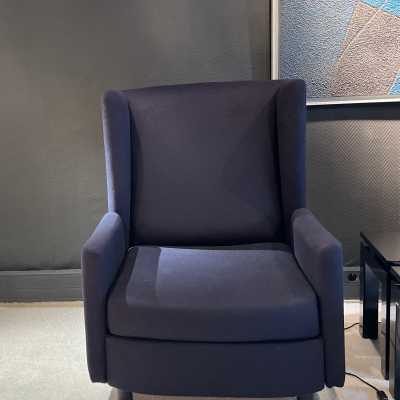 Pair of armchair