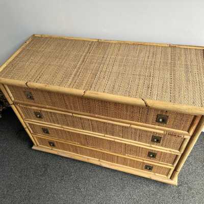 Bamboo and raffia chest of drawers with brass drawer handles by Dal Vera. Italy 1970. in the style of Renato Zevi, Romeo Rega, Maison Jansen, Willy Rizzo, Mario Sabot. console end table coffee table mid-century modern hollywood regency