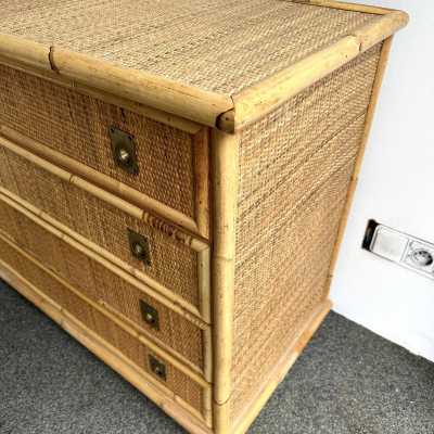 Bamboo and raffia chest of drawers with brass drawer handles by Dal Vera. Italy 1970. in the style of Renato Zevi, Romeo Rega, Maison Jansen, Willy Rizzo, Mario Sabot. console end table coffee table mid-century modern hollywood regency
