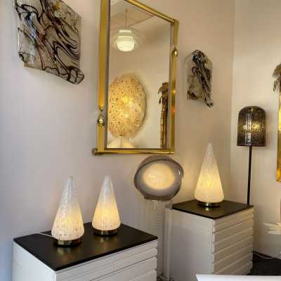 Pair of speckled white Murano glass and brass cone lamps by Esperia. Italy 1970 carlo aldo nason mazzega venini vistosi la murrina