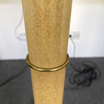 Bamboo style floor lamp in yellow Murano glass and brass by Fabbian. Italy 1970. in the style of Venini, Vistosi, La Murrina, Aldo Carlo Nason, Stilnovo, Joe Colombo, Arteluce, Arredoluce, Lumi, Luci, Rggiani, Sciolari, Werner Pantone, Luigi Colani, Raak, Angelo Lelii, Angelo Brotto, Esperia , Francesco Bocola, Superstudio, Enrico Tronconi, Mario Bellini, Harvey Guzzini, Luigi Massoni, Martinelli, Pierre Cardin, Fabio Lenci, Gio Ponti. mid-century chandelier lamps sconces sconces maison jansen palm tree