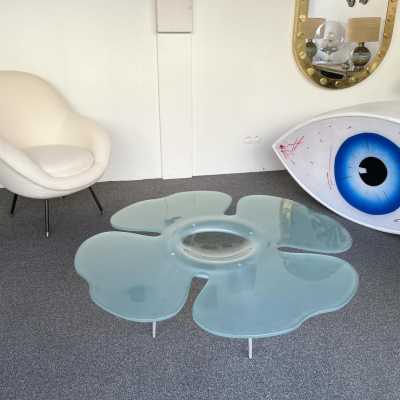 Flower coffee table in glass and metal by Glas Italia. Italy 1990