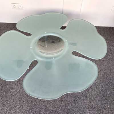 Flower coffee table in glass and metal by Glas Italia. Italy 1990