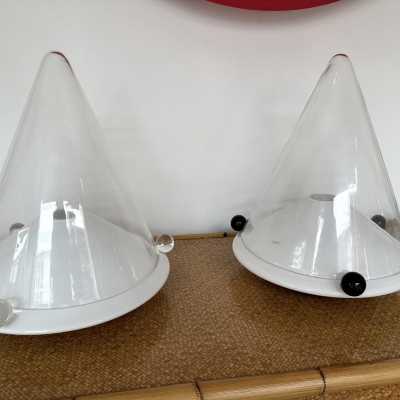 Pair of Murano glass and metal lamps by Leucos. Italy 1980. in the style of Venini, Vistosi, La Murrina, Aldo Carlo Nason, Mazzega, Esperia, Stilnovo, Artemide, Arteluce, Arredoluce, Memphis style, Ettore Sottsass, Joe Colombo, Lumi, Luci, Rggiani, Sciolari, Werner Pantone, Raak, Angelo Lelii, Angelo Brotto, Superstudio, Enrico Tronconi, Mario Bellini, Harvey Guzzini, Luigi Massoni, Martinelli, Pierre Cardin, Fabio Lenci chandelier floor lamp sconces mid-century modern space age brass