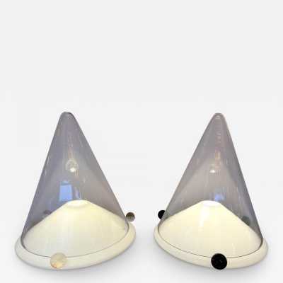 Pair of Murano glass and metal lamps by Leucos. Italy 1980. in the style of Venini, Vistosi, La Murrina, Aldo Carlo Nason, Mazzega, Esperia, Stilnovo, Artemide, Arteluce, Arredoluce, Memphis style, Ettore Sottsass, Joe Colombo, Lumi, Luci, Rggiani, Sciolari, Werner Pantone, Raak, Angelo Lelii, Angelo Brotto, Superstudio, Enrico Tronconi, Mario Bellini, Harvey Guzzini, Luigi Massoni, Martinelli, Pierre Cardin, Fabio Lenci chandelier floor lamp sconces mid-century modern space age brass