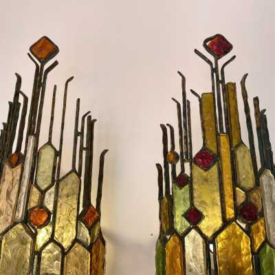 Large pair of sconces in gilded patinated wrought iron and hammered glass by Longobard. Italy 1970 Poliarte biancardi and jordan arte suspension chandelier lamps, Carlo Aldo nason for Mazzega Murano, Venini, vistosi, la murrina.
