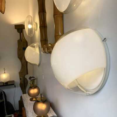 Pair of wall or ceiling lamps model LP245 in Murano glass and white lacquered metal by Mazzega. Italy 1970. design attributed to Carlo Nason. in the style of Venini, Vistosi, La Murrina, Seguso, Aldo Nason, Poliarte, Esperia, Angelo Brotto, Stilnovo, Arteluce, Arredoluce, Artemide, Pierre Cardin, Lumi, Luci, Raak, Angelo Lelii, Francesco Bocola, Superstudio, Enrico Tronconi , Mario Bellini, Harvey Guzzini, Luigi Massoni, Martinelli, Fabio Lenci, Gio Ponti. lamps chandelier suspension floor lamp