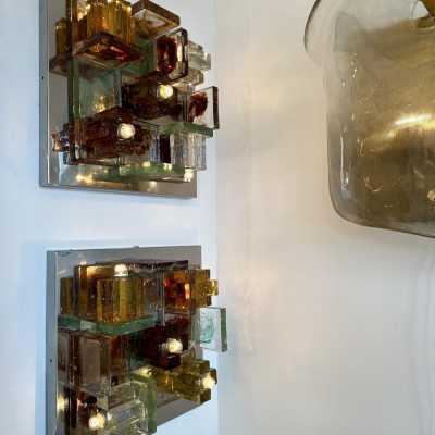 Pair of geometry wall or ceiling lights in pressed glass and stainless steel by Poliarte. Italy 1970. in the style of Biancardi and Jordan Arte, Longobard, Venini, Vistosi, La Murrina, Aldo Carlo Nason for Mazzega Murano, Toni Zuccheri for Veart, Stilnovo