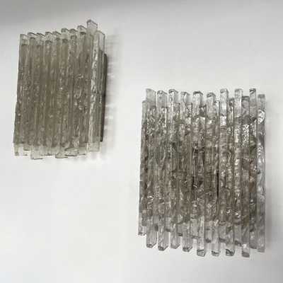 Pair of wall lights in hammered glass and metal by Poliarte. Italy 1970 murano mazzega venini vistosi la murrina aldo carlo nason