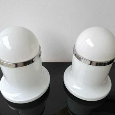 Pair of Murano glass and chromed metal table lamps by Reggiani. Italy 1970. in the style of Venini, Vistosi, La Murrina, Aldo Carlo Nason, Mazzega, Esperia, Stilnovo, Artemide, Arteluce, Arredoluce, Memphis style, Ettore Sottsass, Joe Colombo, Lumi, Luci, Rggiani, Sciolari, Werner Pantone, Luigi Colani, Raak, Angelo Lelii, Angelo Brotto, Enrico Tronconi, Mario Bellini, Harvey Guzzini, Pierre Cardin floor lamp chandelier wall lights brass mid-century modern space age 1980