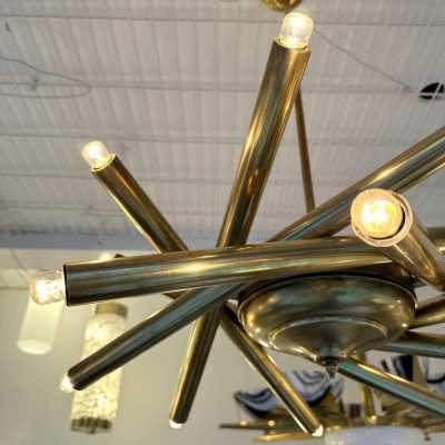 Chandelier or suspension sputnik or brass fireworks. Italy 1950. in the style of Venini, Vistosi, Veronese, La Murrina, Stilux, Aldo Carlo Nason, Stilnovo, Joe Colombo, Arteluce, Arredoluce, Lumi, Luci, Rggiani, Sciolari, Werner Pantone, Luigi Colani, Raak, Angelo Lelii, Angelo Brotto, Esperia, Francesco Bocola, Superstudio, Enrico Tronconi, Mario Bellini, Harvey Guzzini, Luigi Massoni, Martinelli, Pierre Cardin, Fabio Lenci, Gio Ponti floor lamps mid-century modern space age metal chrome