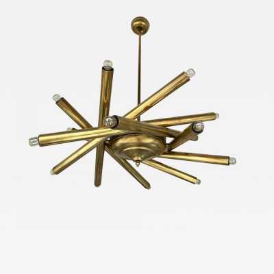 Chandelier or suspension sputnik or brass fireworks. Italy 1950. in the style of Venini, Vistosi, Veronese, La Murrina, Stilux, Aldo Carlo Nason, Stilnovo, Joe Colombo, Arteluce, Arredoluce, Lumi, Luci, Rggiani, Sciolari, Werner Pantone, Luigi Colani, Raak, Angelo Lelii, Angelo Brotto, Esperia, Francesco Bocola, Superstudio, Enrico Tronconi, Mario Bellini, Harvey Guzzini, Luigi Massoni, Martinelli, Pierre Cardin, Fabio Lenci, Gio Ponti floor lamps mid-century modern space age metal chrome