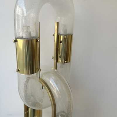 Chain floor lamp in brass and Murano glass. Aldo Nason for Mazzega. Italy 1970. in the style of Venini, Vistosi, La Murrina, Seguso, Carlo Nason, Poliarte, Esperia, Angelo Brotto, Stilnovo, Arteluce, Arredoluce, Artemide, Pierre Cardin, Lumi, Luci, Raak, Angelo Lelii, Francesco Bocola, Superstudio , Enrico Tronconi. chandelier lamps chrome metal stainless steel mid-century modern space age 1980