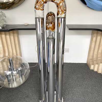 Chain Floor Lamp in Chrome Metal and Murano Glass. Aldo Nason for Mazzega. Italy 1970. in the style of Venini, La Murrina, Seguso, Carlo Nason, Poliarte, Esperia, Angelo Brotto, Stilnovo, Arteluce, Arredoluce, Artemide, Pierre Cardin, Lumi, Luci, Raak, Angelo Lelii, Francesco Bocola, Superstudio, Enrico Tronconi, Mario Bellini, Harvey Guzzini, Luigi Massoni, Martinelli, Fabio Lenci, Gio Ponti. Mid-Century Modern Space Age Brass Chandelier Lamps