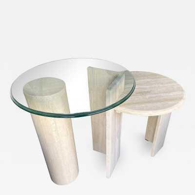 Pedestal, table or side table sculpture in travertine and glass. Italy 1980. in the style of Angelo Mangiarotti for Skipper 1970s, Carlo Scarpa for Cattelan, Memphis. mid century