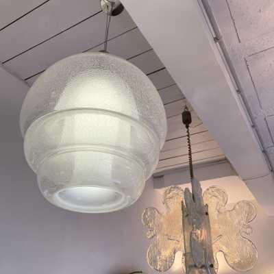 Suspension or chandelier LS134 in bubbled Murano glass and metal by Carlo Nason for Mazzega. Italy 1970 aldo vistosi venini la murrina