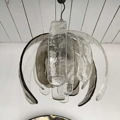 Chandelier or suspension pendant lightning light model Artichoke in Murano glass and metal by Carlo Nason for Mazzega. Italy 1970. in the gour of Venini, Veronese, La Murrina, Aldo Nason, Stilnovo, Joe Colombo, Arteluce, Arredoluce, Lumi, Luci, Rggiani, Sciolari, Werner Pantone, Luigi Colani, Raak, Angelo Lelii, Angelo Brotto, Esperia, Francesco Bocola, Superstudio, Enrico Tronconi, Mario Bellini, Harvey Guzzini, Luigi Massoni, Martinelli, Pierre Cardin, Fabio Lenci, Gio Ponti brass mid-century floor lamps