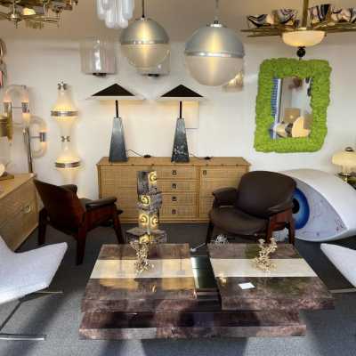 Large pair of lamps in marble and lampshades in lacquered metal and white methacrylate by Cini Boeri for Tranconi. Italy 1970. floor lamp chandelier Reggiani, Sciolari, Francesco Buzzi Ceriani, Stilnovo, Angelo Brotto for Esperia, Aldo Carlo Nason for Mazzega, Venini, Vistosi, La Murrina, Toni Zuccheri, Fontana Arte, Artemide, Arteluce, Arredoluce, Luigi Caccia Dominioni.