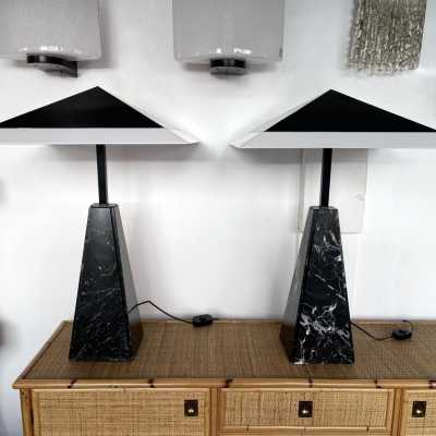 Large pair of lamps in marble and lampshades in lacquered metal and white methacrylate by Cini Boeri for Tranconi. Italy 1970. floor lamp chandelier Reggiani, Sciolari, Francesco Buzzi Ceriani, Stilnovo, Angelo Brotto for Esperia, Aldo Carlo Nason for Mazzega, Venini, Vistosi, La Murrina, Toni Zuccheri, Fontana Arte, Artemide, Arteluce, Arredoluce, Luigi Caccia Dominioni.