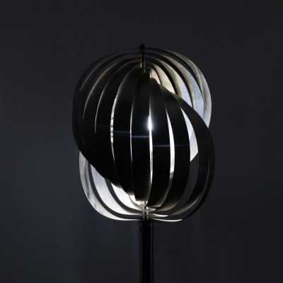 Metal space age spiral floor lamp by Henri Mathieu. France 1970. in the style of Venini, Vistosi, Veronese, La Murrina, Stilux, Aldo Carlo Nason, Stilnovo, Joe Colombo, Arteluce, Arredoluce, Lumi, Luci, Rggiani, Sciolari, Werner Pantone, Luigi Colani, Raak, Angelo Lelii, Angelo Brotto, Esperia, Francesco Bocola, Superstudio, Enrico Tronconi, Mario Bellini, Harvey Guzzini, Luigi Massoni, Martinelli, Pierre Cardin, Fabio Lenci, Gio Ponti. mid-century stainless steel chandelier lamps