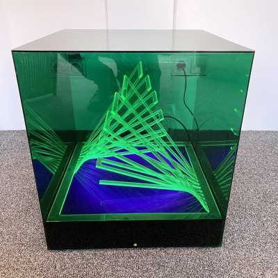 Cubo di Teo kinetic sculpture lamp in plexiglass by James Rivère and produced by Centro Ricerche di Arte Industria Lissone. Italy 1970. in the style of Stilnovo, Joe Colombo, Arteluce, Arredoluce, Lumi, Luci, Rggiani, Sciolari, Werner Pantone, Luigi Colani, Raak, Angelo Lelii, Angelo Brotto, Esperia, Francesco Bocola, Superstudio, Enrico Tronconi, Mario Bellini , Harvey Guzzini, Luigi Massoni, Martinelli, Pierre Cardin, Fabio Lenci. floor lamp sconces mid-century sconces