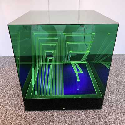 Cubo di Teo kinetic sculpture lamp in plexiglass by James Rivère and produced by Centro Ricerche di Arte Industria Lissone. Italy 1970. in the style of Stilnovo, Joe Colombo, Arteluce, Arredoluce, Lumi, Luci, Rggiani, Sciolari, Werner Pantone, Luigi Colani, Raak, Angelo Lelii, Angelo Brotto, Esperia, Francesco Bocola, Superstudio, Enrico Tronconi, Mario Bellini , Harvey Guzzini, Luigi Massoni, Martinelli, Pierre Cardin, Fabio Lenci. floor lamp sconces mid-century sconces