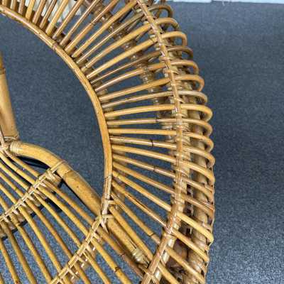 Pair of rattan and black lacquered metal armchairs. Italy 1950. design attributed to Janine Abraham. in the style of Roberto Mango, Mathieu Matégot, Vivai Del Sud, Maison Jansen, Maison et Jardin Gallery, Gio Ponti, Gianfranco Frattini, Cassina, Osvaldo Borsani, Joe Colombo, Vico Magistretti, Luisa Parisi, Mario Bellini, Tito Agnoli , Afra Tobia Carlo Scarpa, Luciano Frigerio, Sporiti, Marco Zanuso, Giulio Moscatelli, Formanova. mid-century sofa slipper chairs