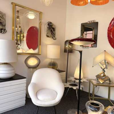 Ceramic and brass table lamp. Italy 1970. In the style of Roger Capron, Jacques Pouchain, Borderie, Les Frères Cloutier, Mado Jolain, Les 2 Potiers, Georges Jouves, Ruelland, La Borne. wall lamp chandelier suspension floor lamp