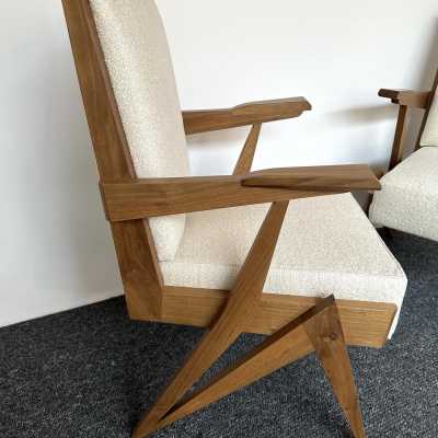 Pair of wooden compass feet armchairs. Italy 1960. Design attributed to Augusto Romano. A conservative restoration was carried out. In the style of Pierre Jeanneret, Chandigarh, Le Corbusier, Jean Prouvé, Charlotte Perriand, Jean Royère, Gio Ponti. mid-century modern chairs sofa