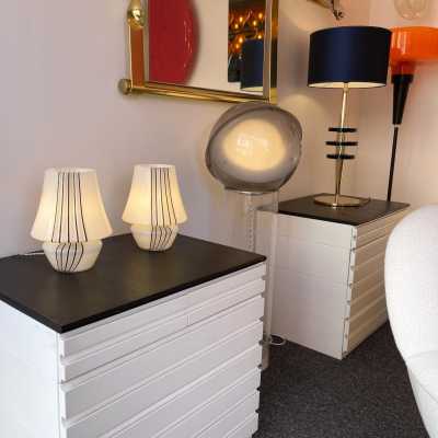 Pair of striped Murano glass lamps. Italy 1970. in the style of Venini, Vistosi, Veronese, La Murrina, Stilux, Aldo Carlo Nason, Stilnovo, Joe Colombo, Arteluce, Arredoluce, Italian design Lumi, Luci, Rggiani, Sciolari, Werner Pantone, Luigi Colani, Raak, Angelo Lelii, Angelo Brotto, Esperia, Francesco Bocola, Superstudio, Enrico Tronconi, Mario Bellini, Harvey Guzzini, Luigi Massoni, Martinelli, Pierre Cardin, Fabio Lenci, Gio Ponti. mid-century floor lamp chandelier sconces