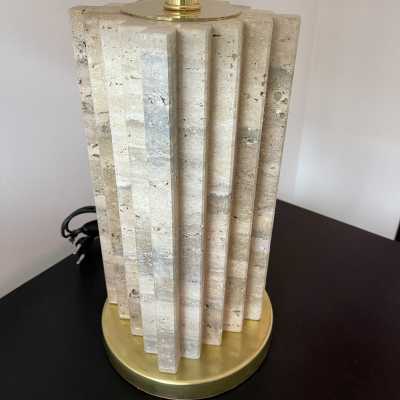 Pair of travertine and brass lamps. Italy 1990 in the style of the 1970s.