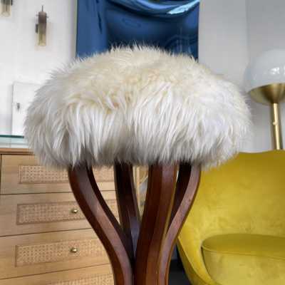 Pair of bar stools in wood and sheepskin. italy 1970 in Art Nouveau style, Art Deco 1940, 1950, 1960, Mid-Century Modern mood. armchairs chairs poufs table side tables lamps floor lamp sconces