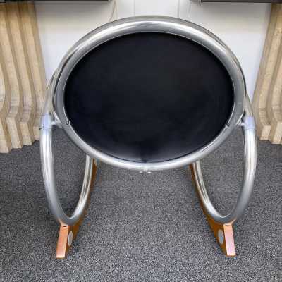Dondolo rocking chairs in metal, leather and wood by Verner Panton for Ycami. Italy 1990. Created in 1994 by Danish designer. in the style of Gio Ponti, Gianfranco Frattini, Cassina, Osvaldo Borsani, Joe Colombo, Vico Magistretti, Luisa Parisi, Mario Bellini, Tito Agnoli, Afra Tobia Carlo Scarpa, Luciano Frigerio, Sporiti, Marco Zanuso, Giulio Moscatelli, Formanova. mid-century fireside chairs
