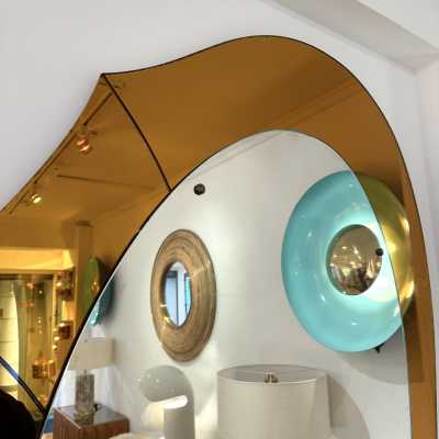 Extra Large Amber Glass Illuminating Mirror by Cristal Art. Italy 1960. in the style of Fontana Arte, Pier Luigi Colli. mid-century modern 1970 metal brass wood 1950