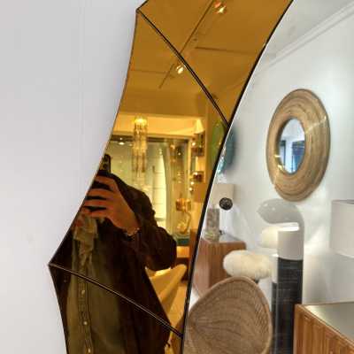Extra Large Amber Glass Illuminating Mirror by Cristal Art. Italy 1960. in the style of Fontana Arte, Pier Luigi Colli. mid-century modern 1970 metal brass wood 1950
