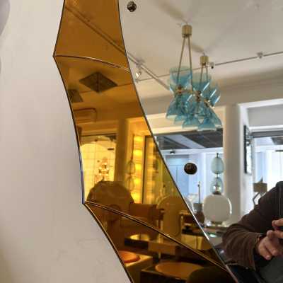 Extra Large Amber Glass Illuminating Mirror by Cristal Art. Italy 1960. in the style of Fontana Arte, Pier Luigi Colli. mid-century modern 1970 metal brass wood 1950