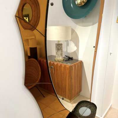 Extra Large Amber Glass Illuminating Mirror by Cristal Art. Italy 1960. in the style of Fontana Arte, Pier Luigi Colli. mid-century modern 1970 metal brass wood 1950