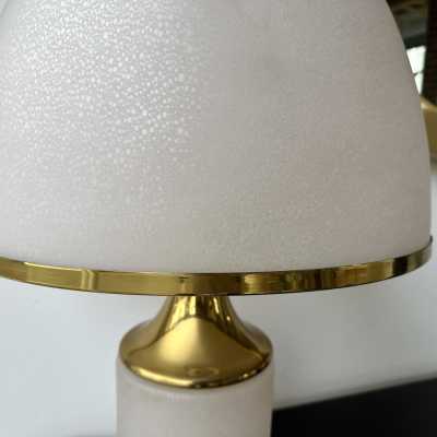 Large Murano glass and brass mushroom lamp by Fabbian. Italy 1970. in the style of Venini, Vistosi, La Murrina, Seguso, Aldo Nason, Poliarte, Carlo Aldo Nason for Mazzega, Stilnovo, Arteluce, Arredoluce, Artemide, Pierre Cardin, Lumi, Luci, Raak, Angelo Lelli Lelii, Francesco Bocola , Superstudio, Enrico Tronconi, Mario Bellini, Harvey Guzzini, Luigi Massoni, Martinelli, Fabio Lenci, Gio Ponti. metal stainless chrome floor lamp chandelier mid-century modern space age hollywood regency