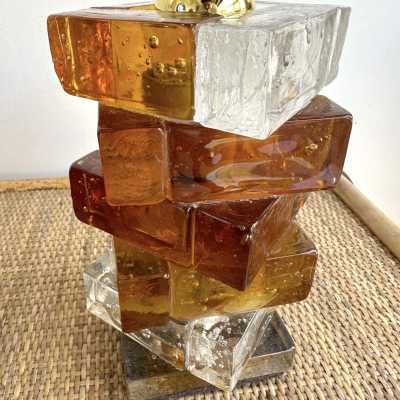 Pair of cube lamps in amber and transparent pressed glass by Poliarte. Italy 1970. in the style of Venini, Vistosi, La Murrina, Aldo Carlo Nason, Stilnovo, Joe Colombo, Arteluce, Arredoluce, Lumi, Luci, Reggiani, Sciolari, Werner Pantone, Luigi Colani, Raak, Angelo Lelii, Angelo Brotto, Esperia mid-century modern space age brass wood metal stainless steel chandelier ceiling pendant lightning floor lamp