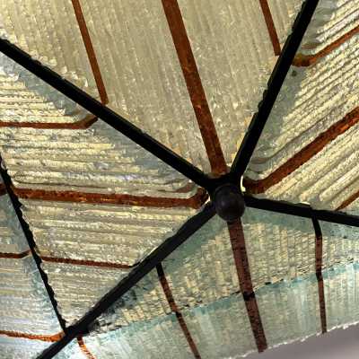 Pair of Pyramid ceiling or pendant lamp in hammered glass, metal and brass by Poliarte. Italy 1970. in the style of Biancardi and Jordan Arte, Longobard, Venini, Vistosi, La Murrina, Aldo Carlo Nason for Mazzega Murano, Toni Zuccheri for VeArt, Stilnovo, Joe Colombo, Arteluce, Arredoluce, Lumi, Luci, Rggiani, Sciolari. mid-century modern space chandelier ceiling pendant lightning flush mount