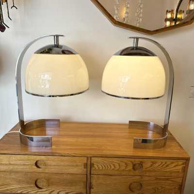 Pair of lamps in chromed metal and Murano glass. Italy 1970. design attributed to Reggiani. in the style of Venini, Vistosi, La Murrina, Seguso, Carlo Nason, Poliarte, Esperia, Angelo Brotto, Stilnovo, Arteluce, Arredoluce, Artemide, Pierre Cardin, Lumi, Luci, Raak, Angelo Lelii, Francesco Bocola, Superstudio, Enrico Tronconi , Mario Bellini, Harvey Guzzini, Luigi Massoni, Martinelli, Fabio Lenci, Gio Ponti floor lamp chandelier pendant lightning brass stainless steel mid-century modern space age italy