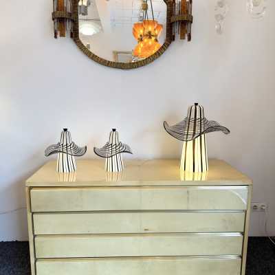 Murano glass lamp by Venini. Italy 1970. in the style of Esperia, Vistosi, La Murrina, Seguso, Aldo Nason, Poliarte, Carlo Aldo Nason for Mazzega, Stilnovo, Arteluce, Arredoluce, Artemide chandelier sconces during lightning brass wood stainless steel 1980 1970 mid-century modern space age