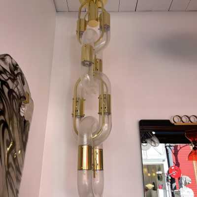 Chandelier or chain suspension in Murano glass and brass by Aldo Nason for Mazzega. Italy 1970s. in the style of Venini, Vistosi, La Murrina, Seguso, Carlo Nason, Poliarte, Esperia, Angelo Brotto, Stilnovo, Arteluce, Arredoluce, Artemide, Pierre Cardin, Lumi, Luci, Raak, Angelo Lelii, Francesco Bocola, Superstudio, Enrico Tronconi , Mario Bellini, Harvey Guzzini, Luigi Massoni, Martinelli, Fabio Lenci, Gio Ponti. metal stainless steel mid-century modern space pendant lightning floor lamp light