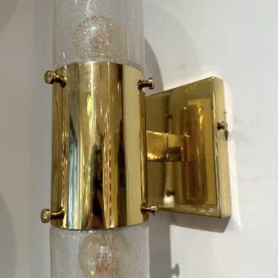 Pair of chain sconces in brass and murano glass by Aldo Nason for Mazzega. Italy 1970. in the style of Venini, Vistosi, La Murrina, Seguso, Carlo Nason, Poliarte, Esperia, Angelo Brotto, Stilnovo, Arteluce, Arredoluce, Artemide, Pierre Cardin, Lumi, Luci, Raak, Angelo Lelii, Francesco Bocola, Superstudio , Enrico Tronconi, Mario Bellini, Harvey Guzzini, Luigi Massoni, Martinelli, Fabio Lenci, Gio Ponti. sconces chandelier lamp lightning floor lamp metal chrome mid-century modern space age italy