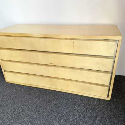 Chest of drawers in parchment and brass by Aldo Tura. Italy 1970. in the style of Renato Zevi, Romeo Rega, Maison Jansen, Willy Rizzo, Mario Sabot, Maison et Jardin Gallery, Dal Vera. goatskin mid-century modern metal inox lacquer wood coffee table end tables console