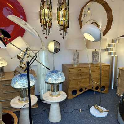 Floor lamp in brass, marble and lacquered metal by Angelo Lelii for Arredoluce. Italy 1960. in the style of Venini, Vistosi, La Murrina, Seguso, Aldo Nason, Poliarte, Carlo Aldo Nason for Mazzega, Stilnovo, Arteluce, Artemide, Pierre Cardin, Lumi, Luci, Raak, Esperia, Francesco Bocola, Superstudio, Enrico Tronconi, Mario Bellini, Harvey Guzzini, Luigi Massoni, Martinelli, Fabio Lenci, Gio Ponti. 1950 chrome stainless steel metal space age mid-century modern